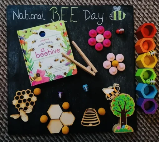 A Beehive Story Sack with Ladybird Hand Puppet