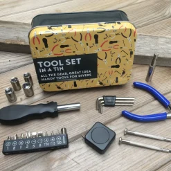 Apples To Pears Gift In A Tin Tool Set