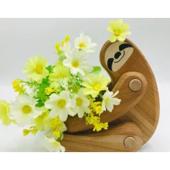Bajo Sloth By Tobe