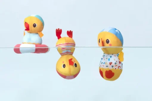 Lilliputiens 3 Bath Ducks Learning to Swim 83544