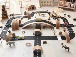 Waytoplay NEW King of the Road, Road Track with two Cars