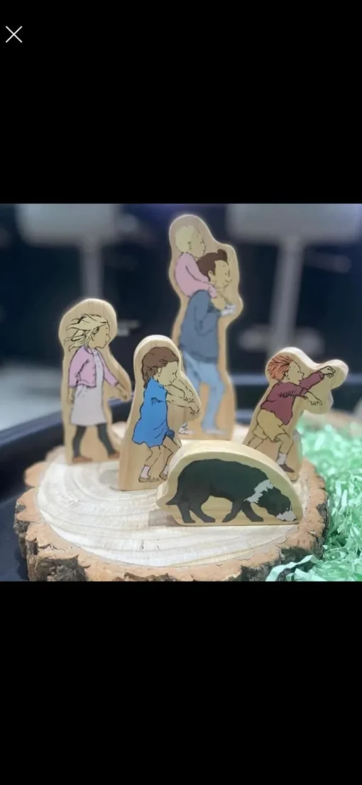 We’re Going On A Bear Hunt Story Sack with YD Wooden Figures